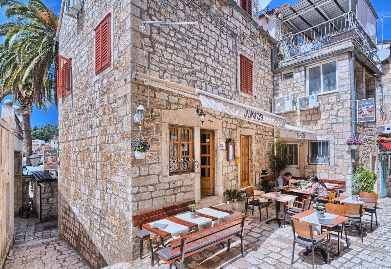 Deluxe Dreamy Room In The Center Of Hvar With Sea View Hvar Town Eksteriør bilde